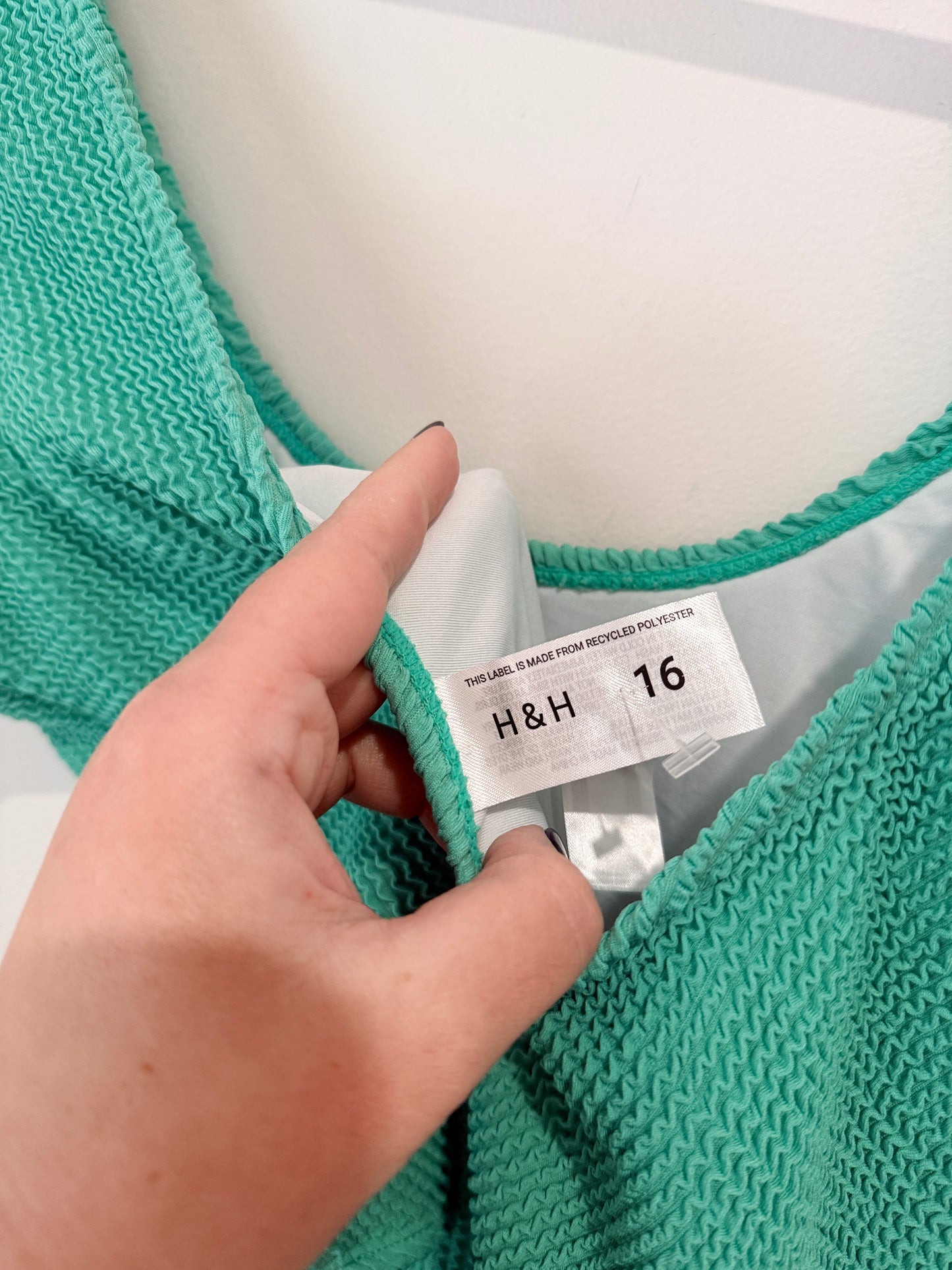 H & H One Piece Swimsuit Size 16