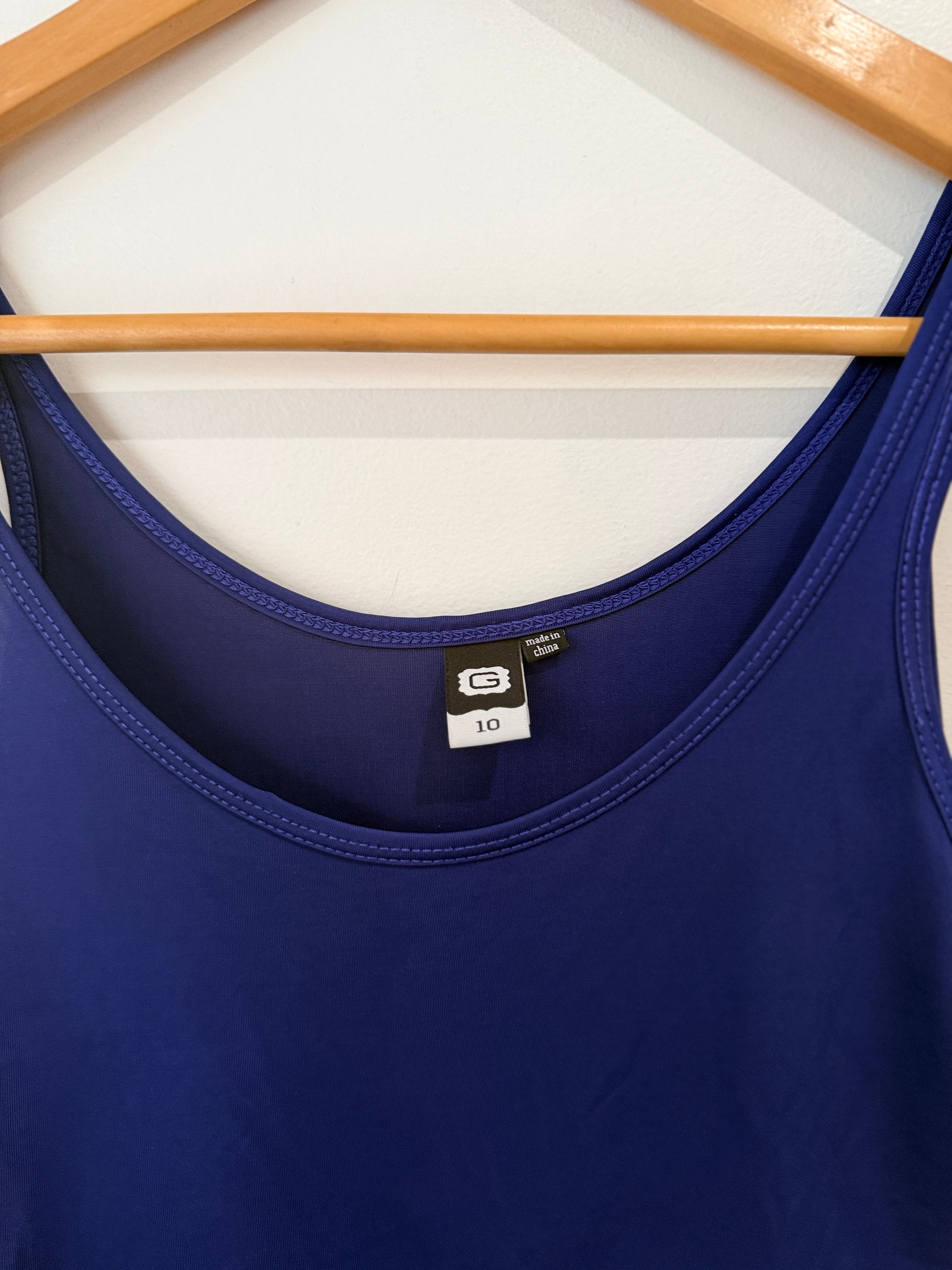 C5 Tank Top Size 10