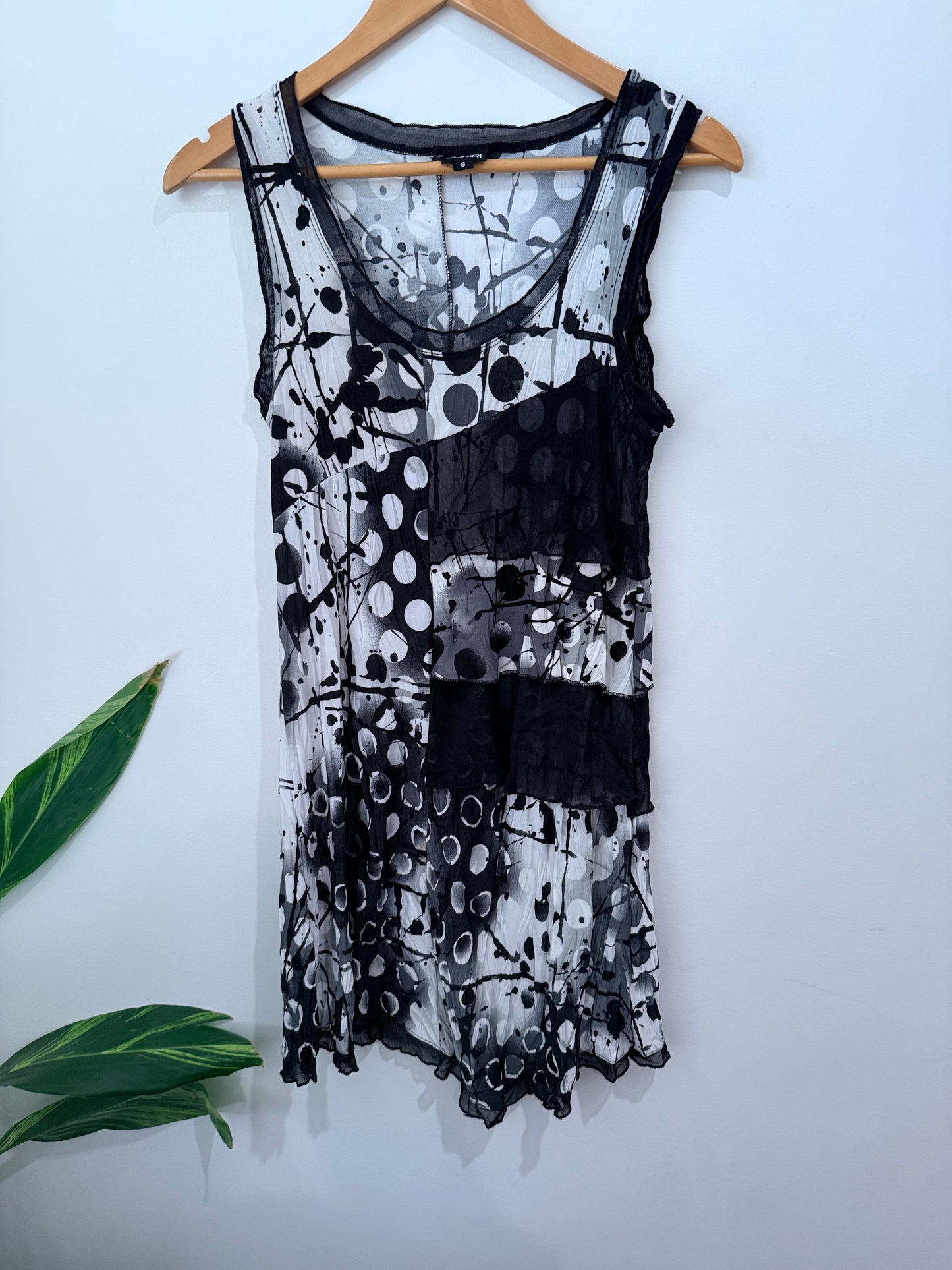 Puriri Sleeveless Shirt Size S