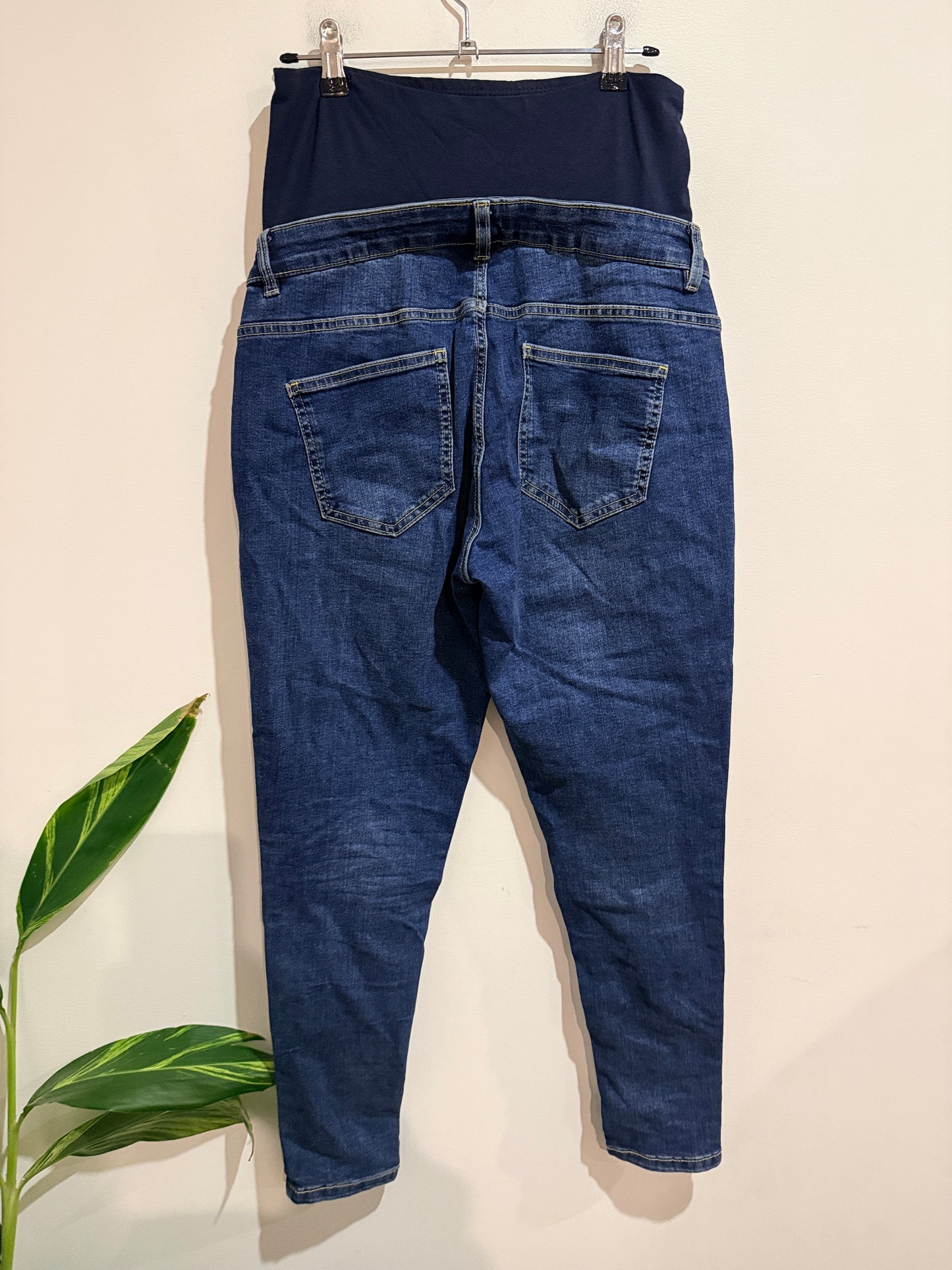 Outer Shell: Maternity Jeans Size 10