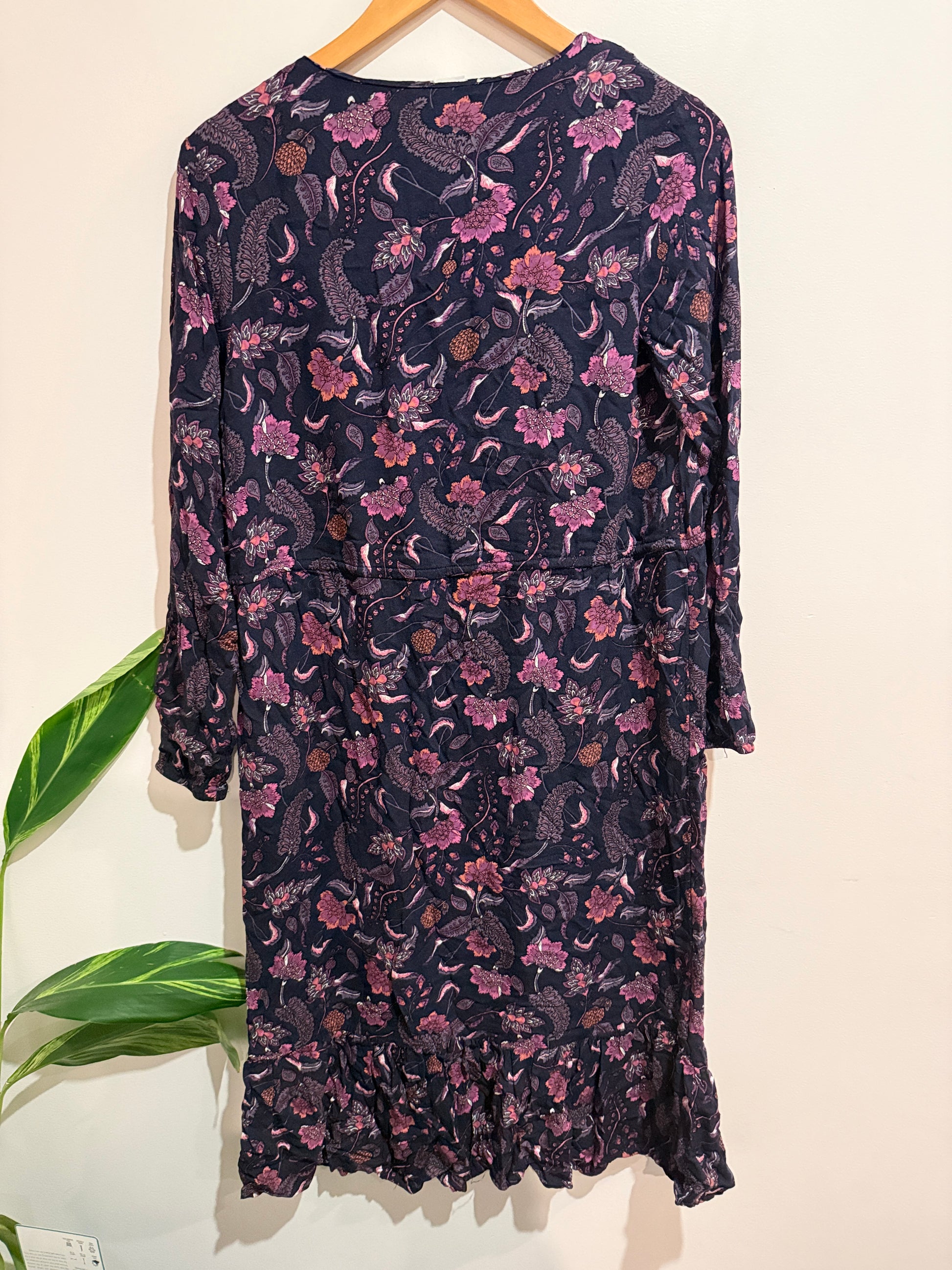 Anko Long Sleeve Tie-waist Dress Floral Print Size U/arm to U/arm 48cm