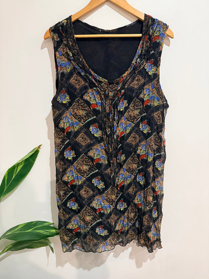 Emma Rose Sleeveless Crinkle Tunic Top Size U/arm to U/arm 56cm