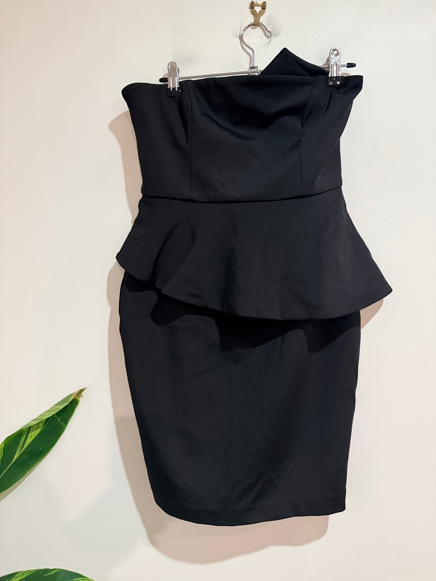 Forever New Strapless Peplum Bodycon Size 10