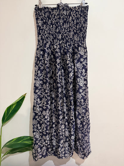 Not Visible In Photos Strapless Shirred Maxi Dress Floral Print Size U/arm to U/arm 31cm