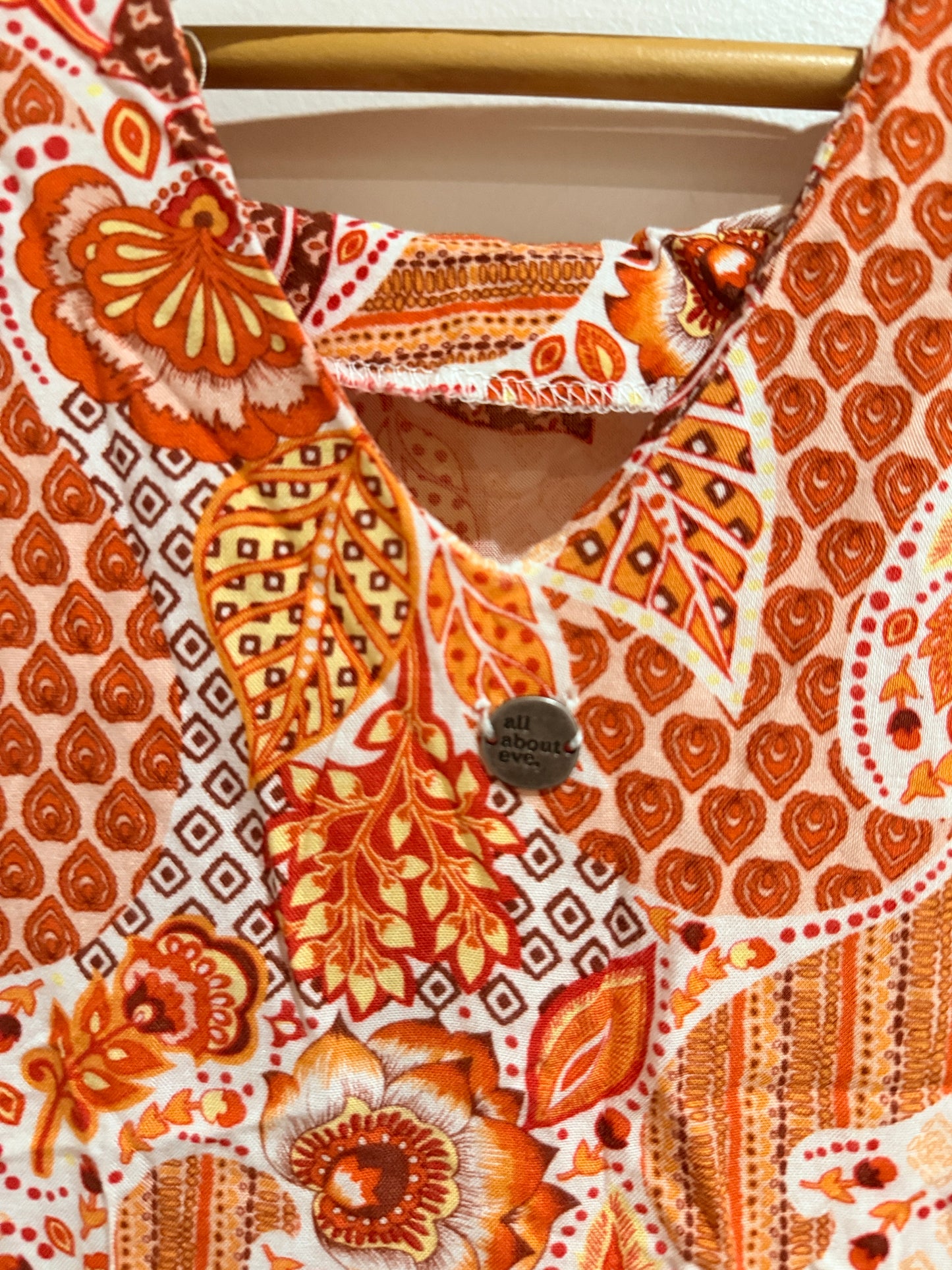 All About Eve Paisley Floral Print Top Size U/arm to U/arm 48cm