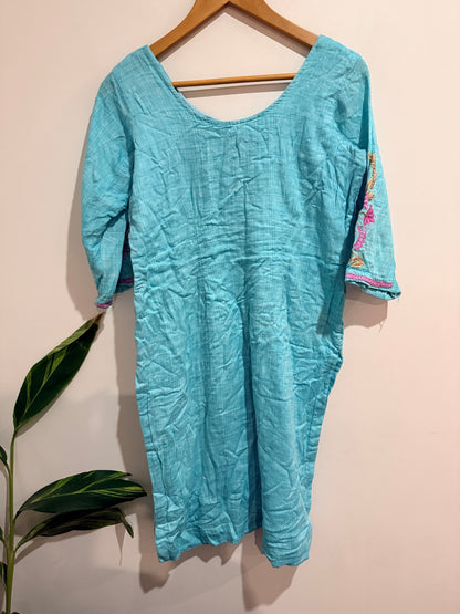 Brand Unknown Embroidered Kurta Tunic Size U/arm to U/arm 48cm