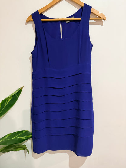 Jacqui.e Tiered Shift Dress Size 8
