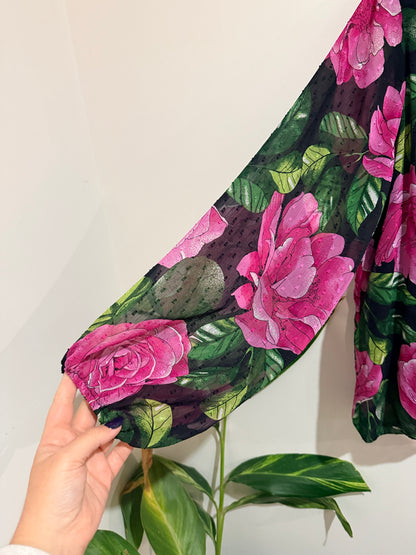 K+K Black Rose Print Sheer V-neck Blouse Size S (U/arm to U/arm 55cm)