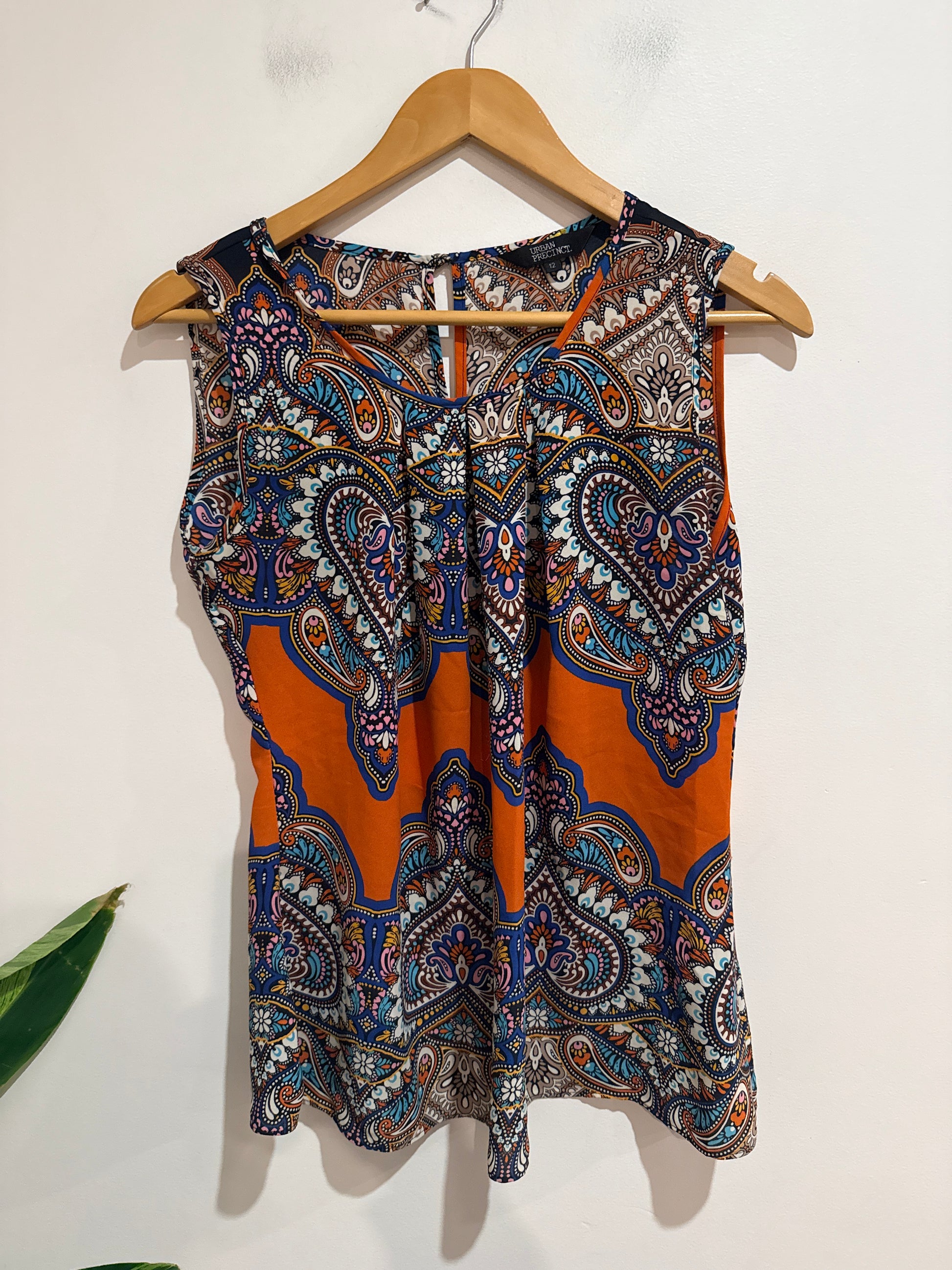 Urban Precinct Paisley Print Sleeveless Top Size 12