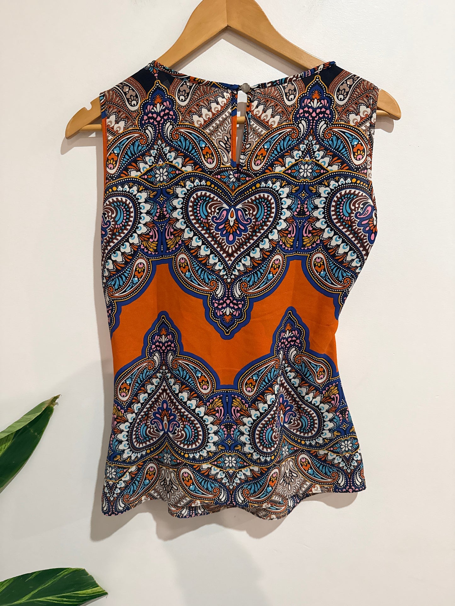 Urban Precinct Paisley Print Sleeveless Top Size 12