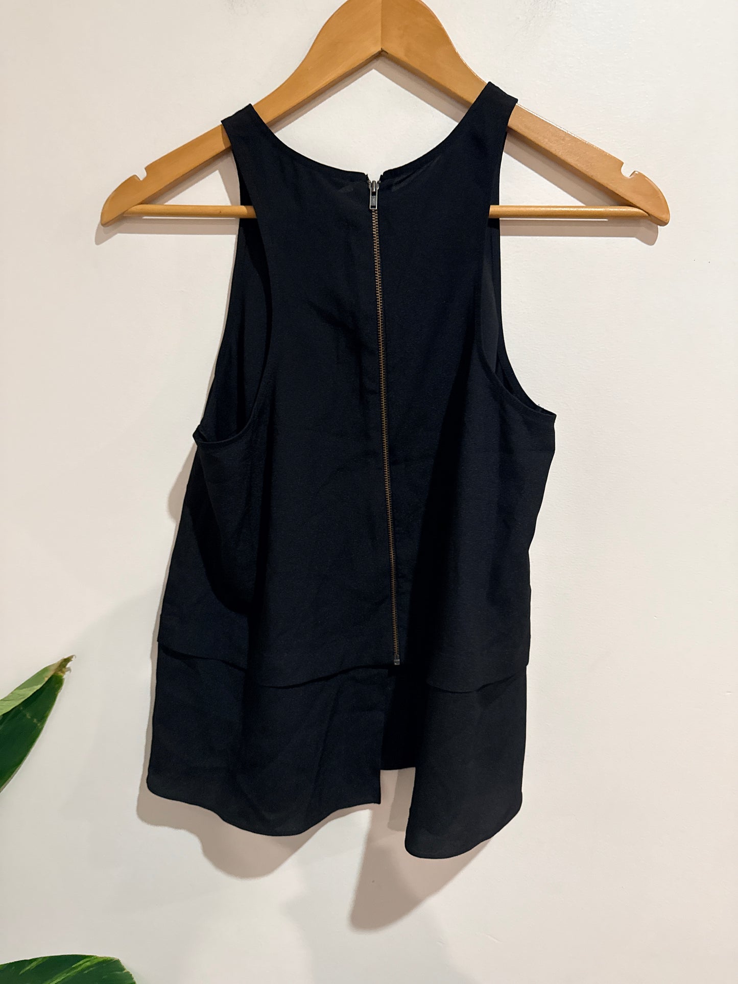 Decjuba High-neck Layered Peplum Top Size XS