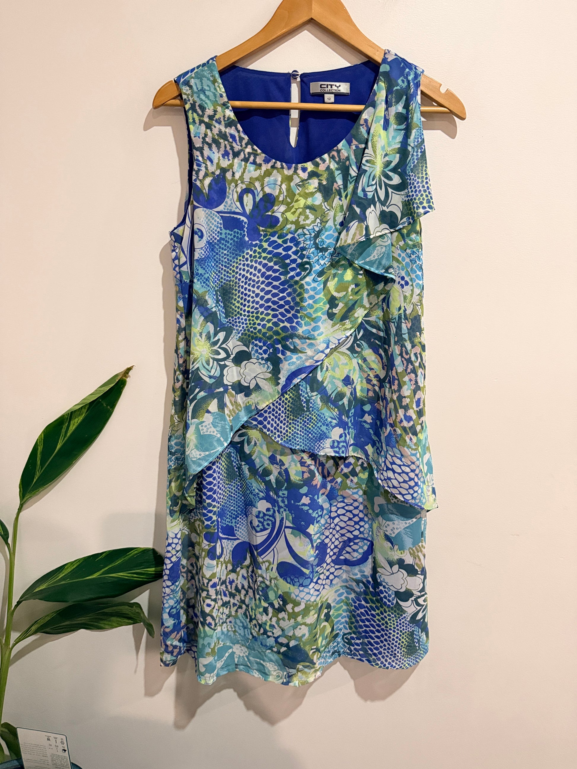 City Collection Floral Print Sleeveless Dress With Ruffle Front Size 12