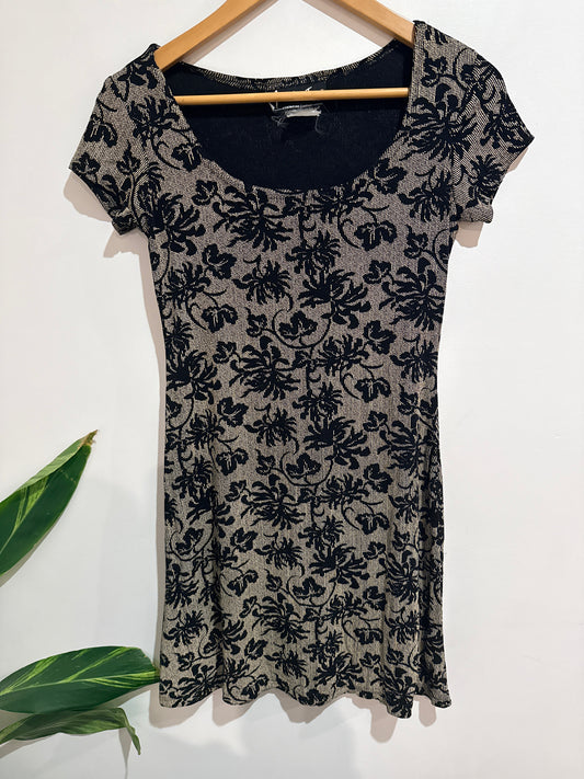 All That Jazz Floral Metallic Knit Mini Dress Size U/arm to U/arm 39cm