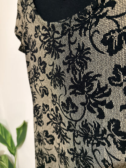 All That Jazz Floral Metallic Knit Mini Dress Size U/arm to U/arm 39cm