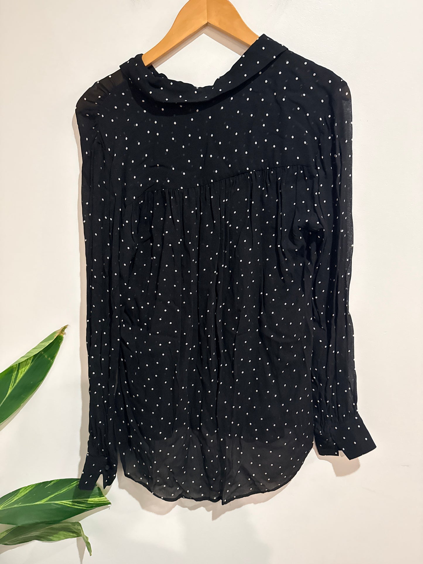 Max Polka Dot Sheer Long Sleeve Button-up Blouse Size 10
