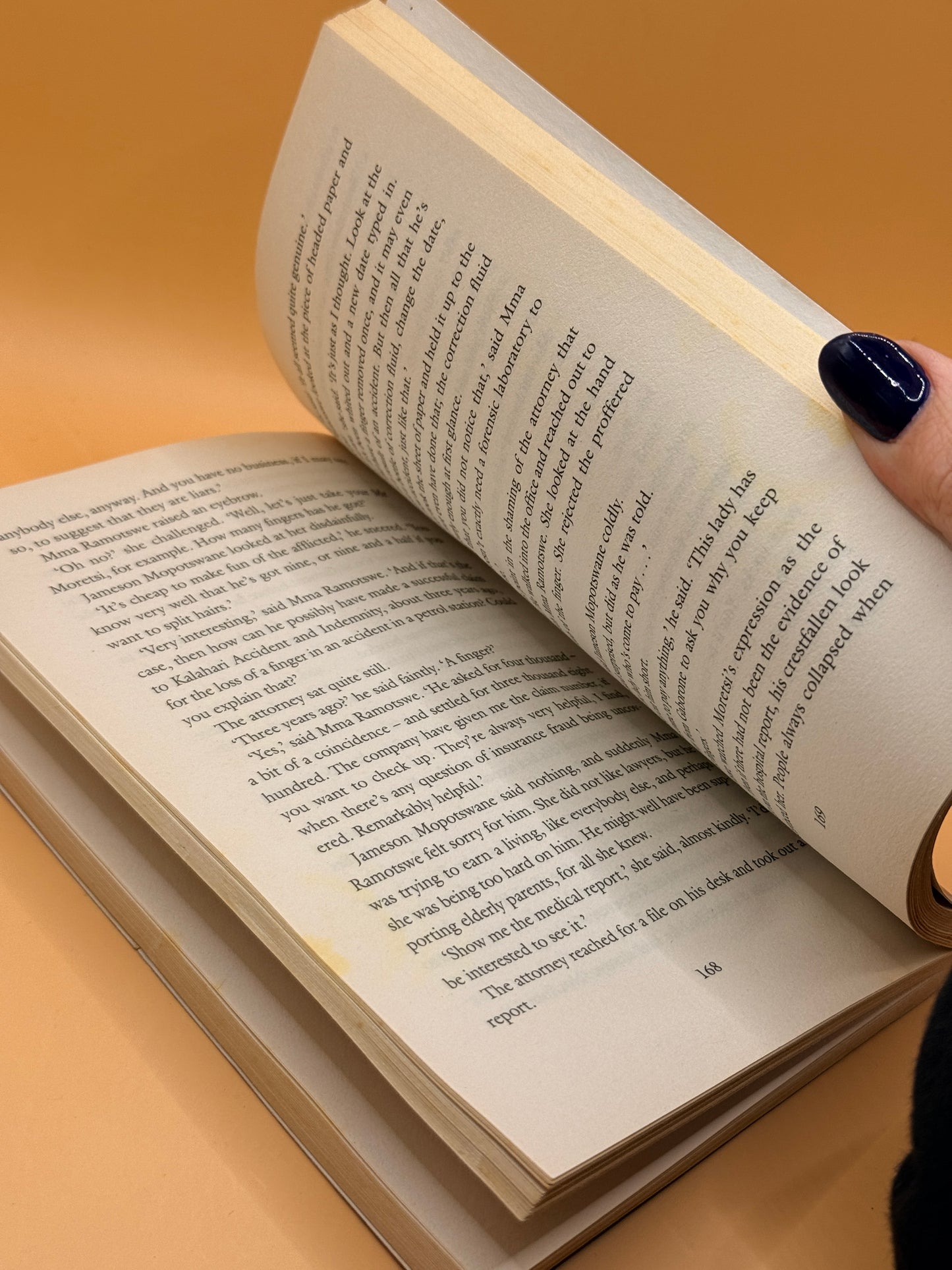 The No. 1 Ladies' Detective Agency by Alexander McCall Smith