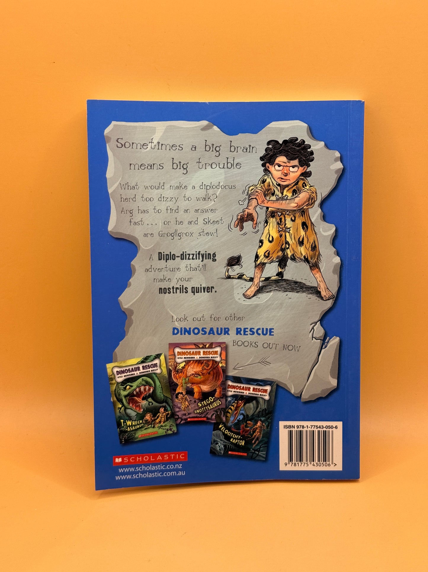 Dinosaur Rescue: Diplo-Dizzydocus by Kyle Mewburn and Donovan Bixley