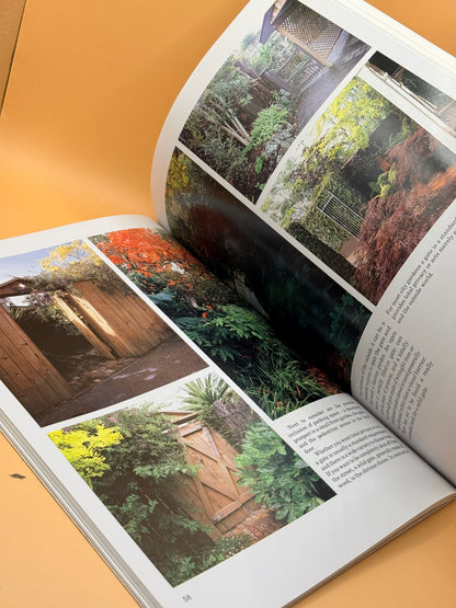 New Zealand City Gardens by Susan Firth and Gil Hanly