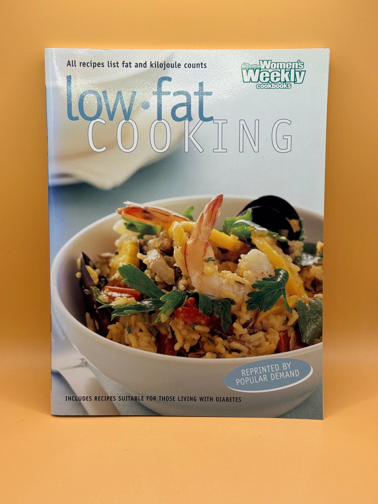 Low-Fat Cooking by Women's Weekly