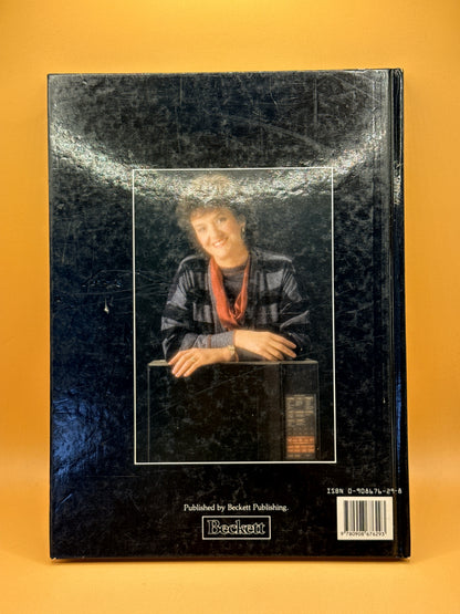 Vintage Alison Holst's New Microwave Cookbook by Alison Holst