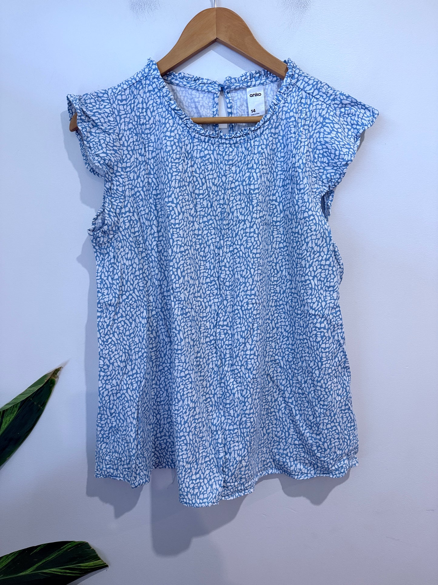 Anko Patterned Flutter Sleeve Top Size 14