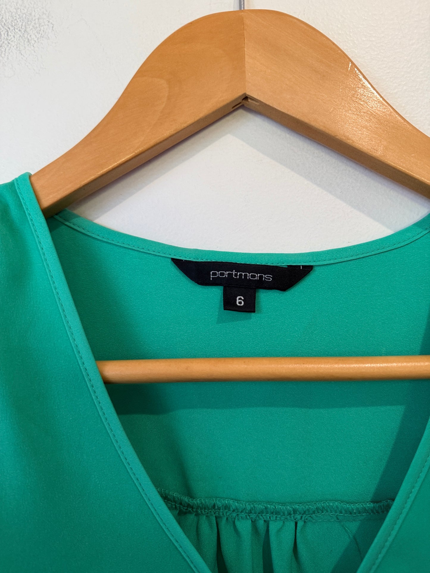 Portmans Sleeveless Zip-pocket Top Green Size 6