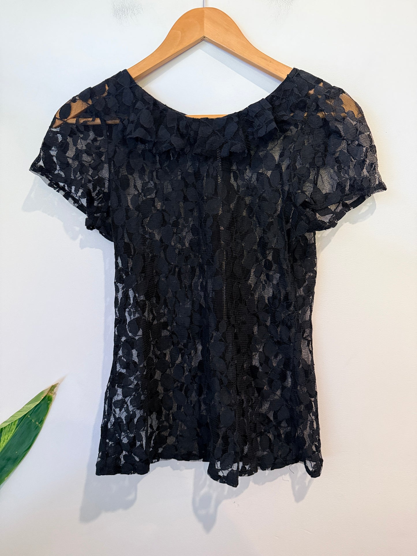 Glassons Sheer Lace Zip-back Top Black Size 8