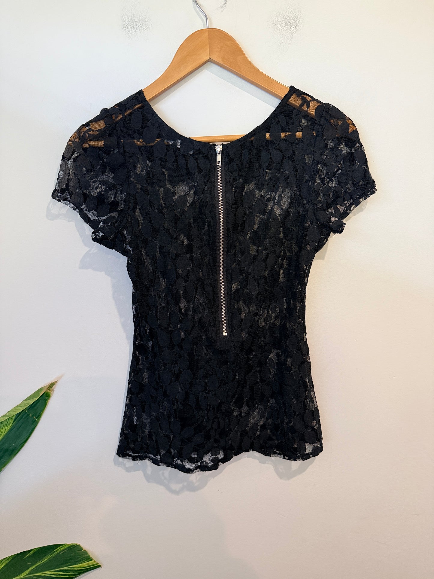 Glassons Sheer Lace Zip-back Top Black Size 8