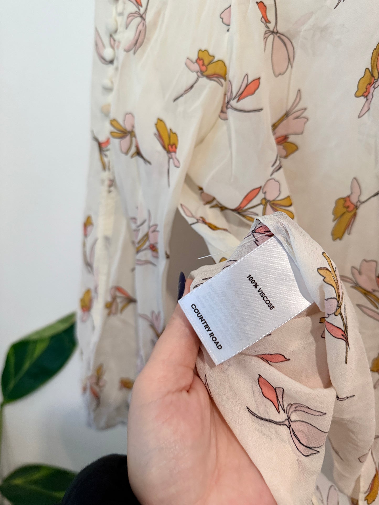Country Road Sheer Button-sleeve Blouse Floral Size XS