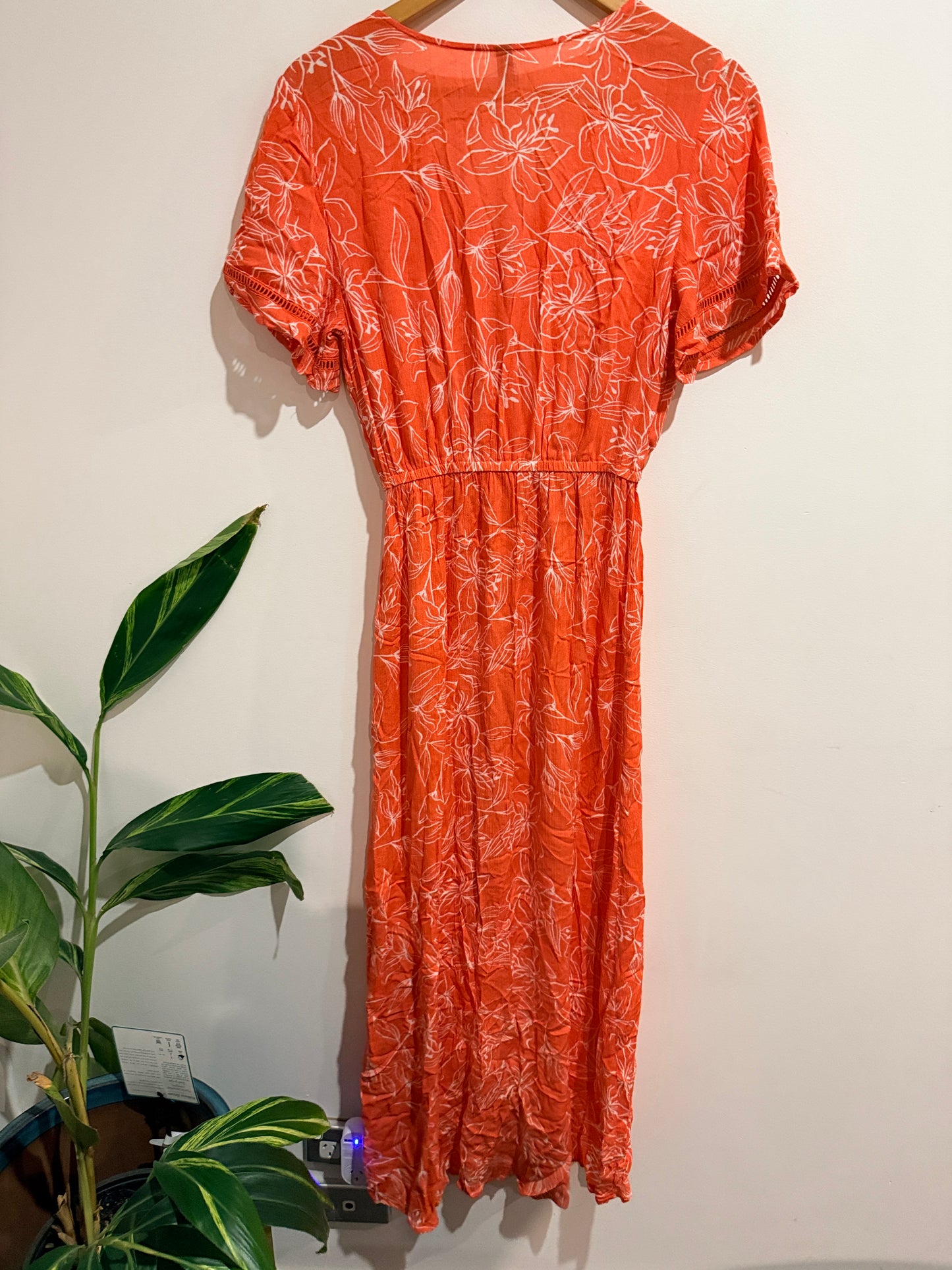 H & H Dip Hem Midi Shirt Size 10