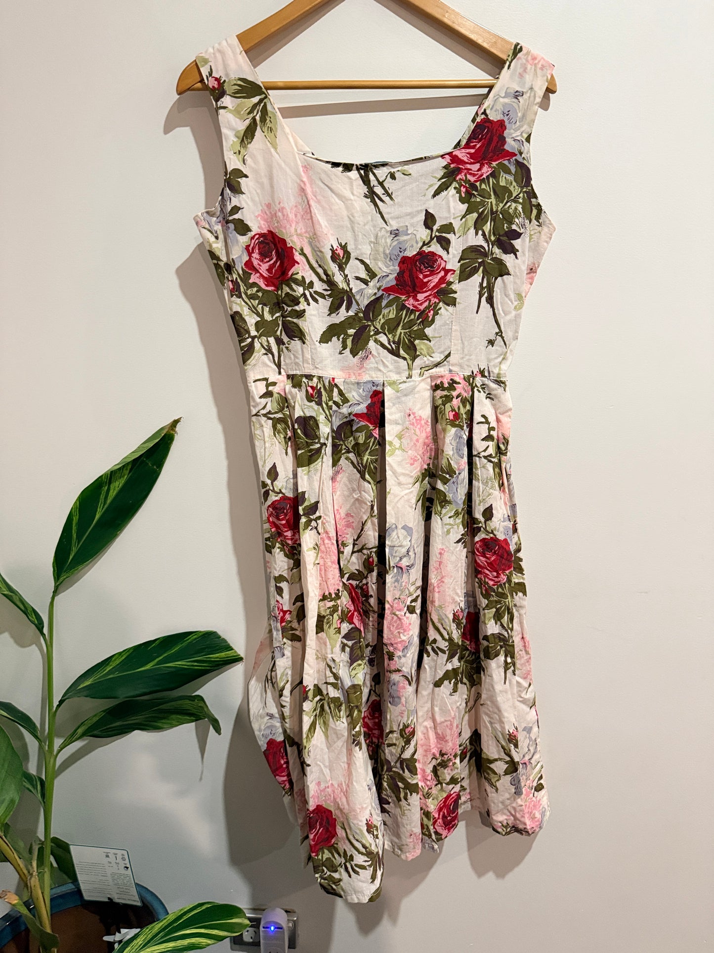 Lazybones Floral-print Mini Dress Size M