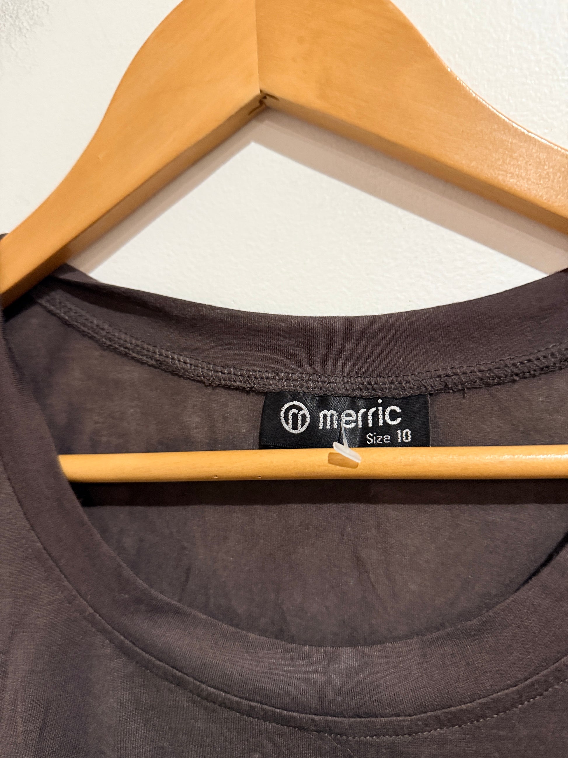 Merric Short-sleeve Top Size 10