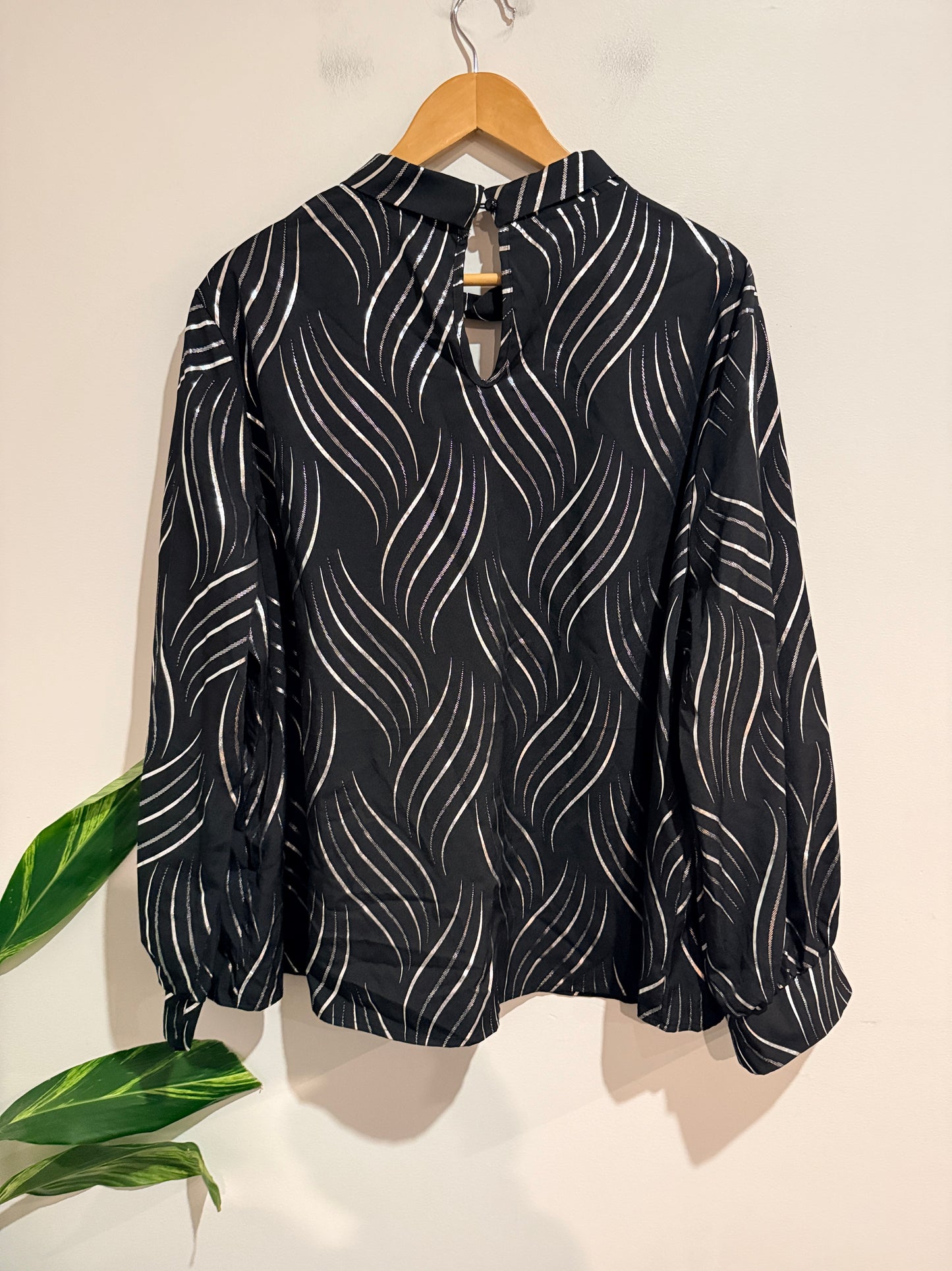 Shein Curve Abstract Print Long-sleeve Top Size 4XL