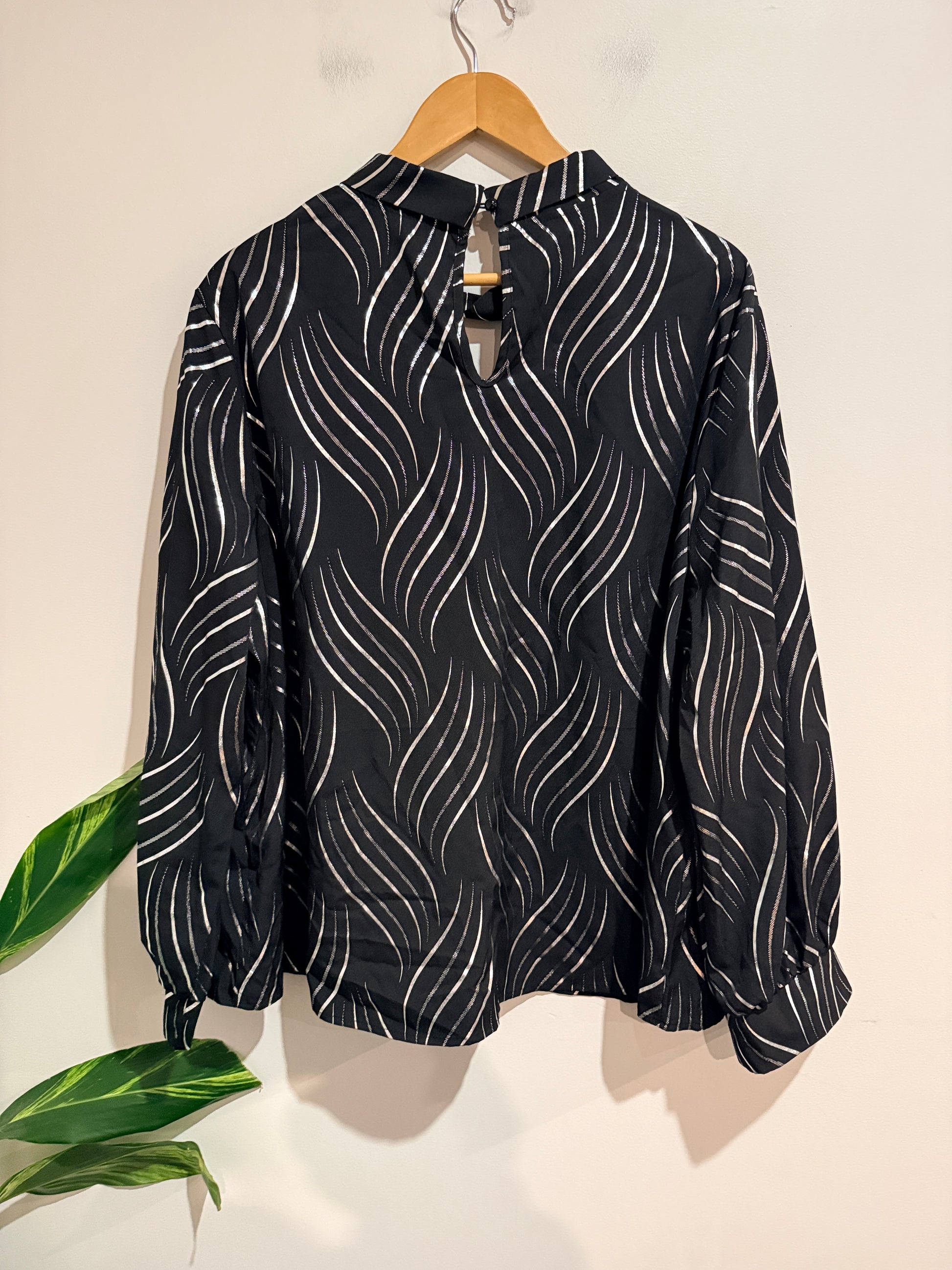 Shein Curve Abstract Print Long-sleeve Top Size 4XL