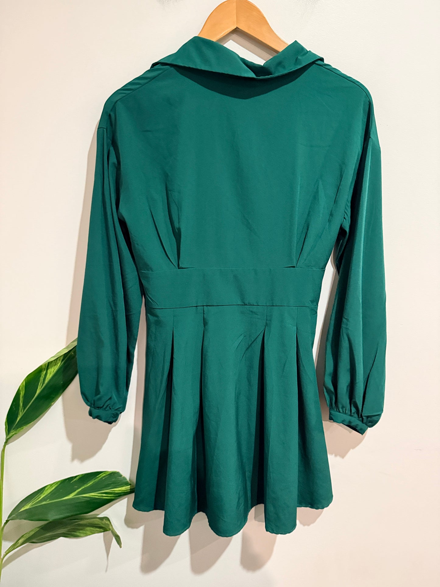 Mirrou Shirt Dress Size 8