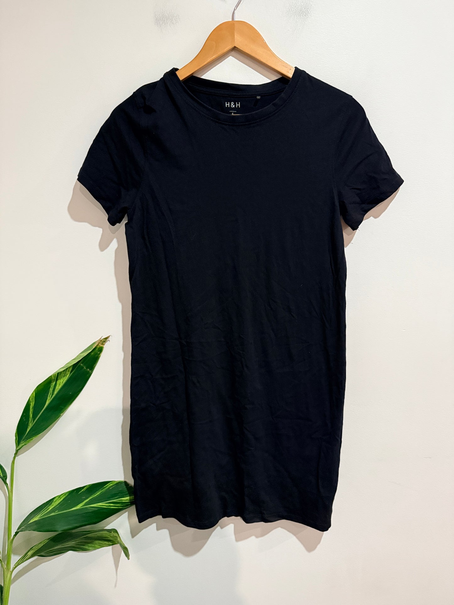 H & H T-shirt Dress Size S