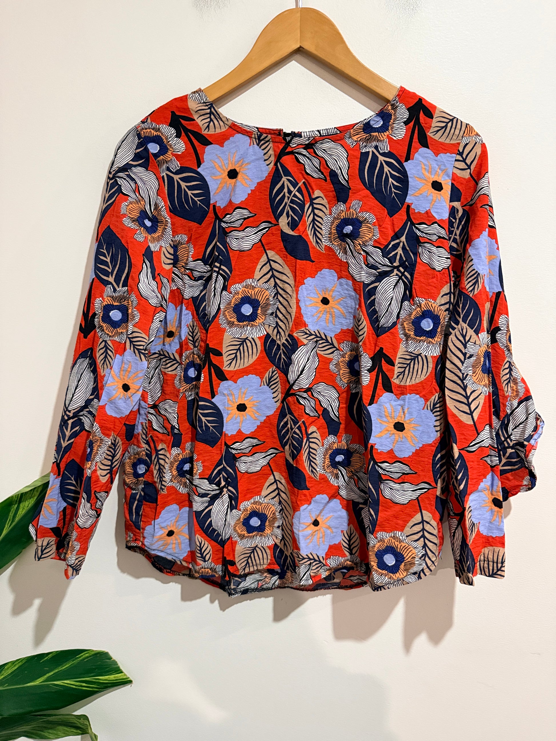 Seduce (NZ Made) Long-sleeve Floral Top Size 10
