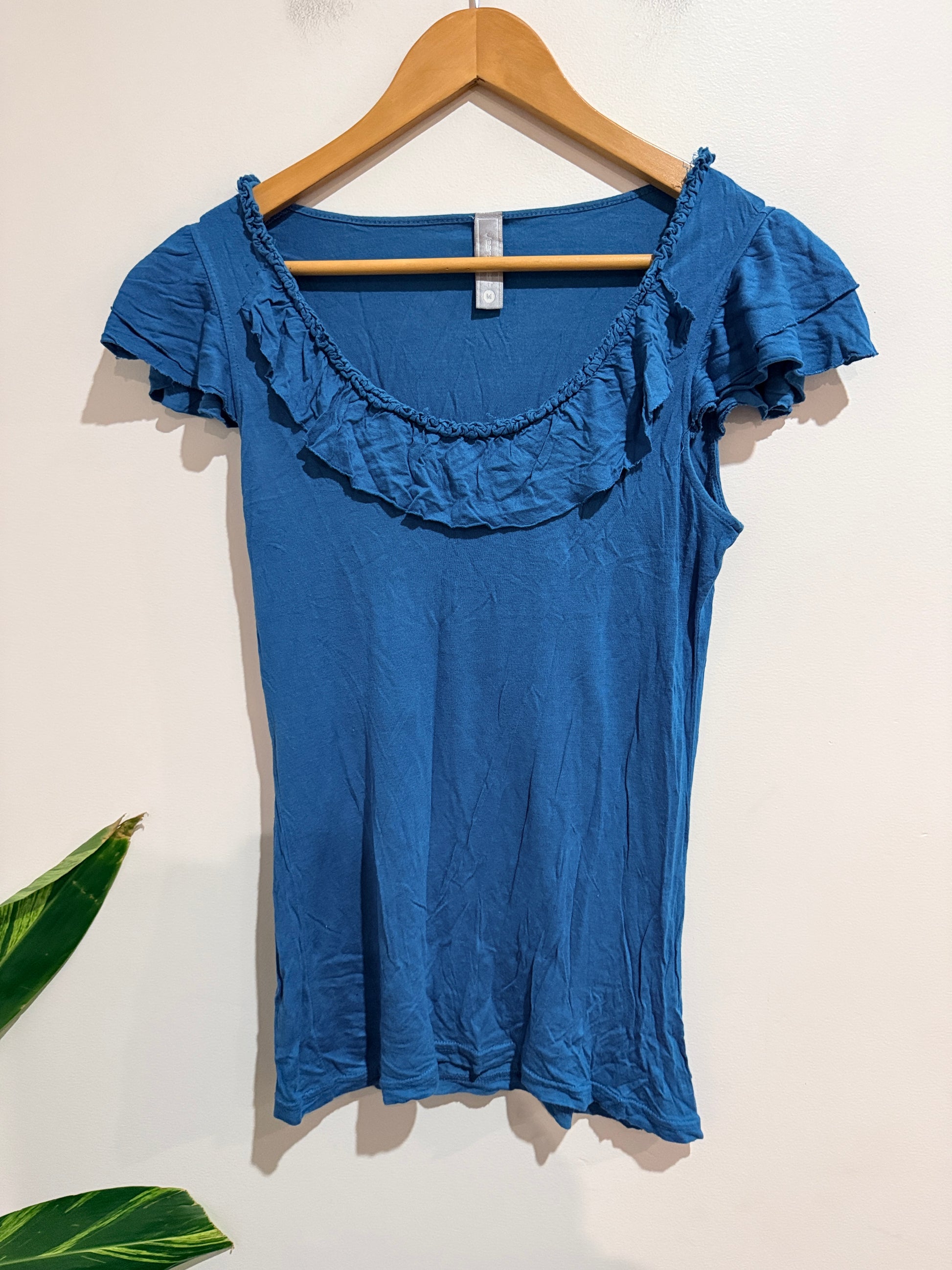 Jeanswest Scoop-neck Shirt Size M