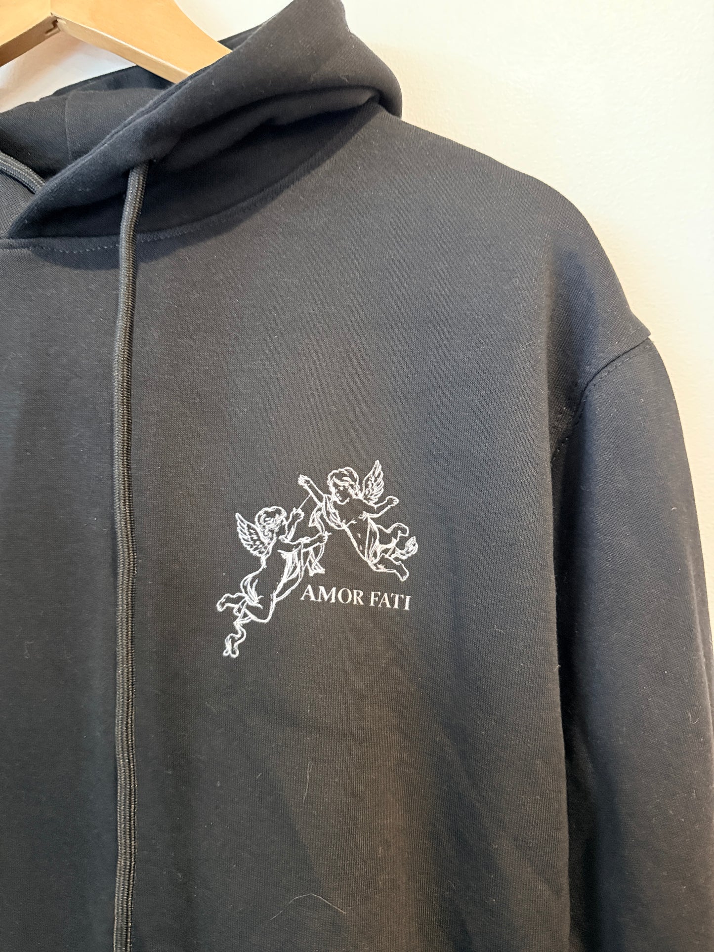 Amor Fati Pullover Hoodie Size 6/160 | U/Arm to U/Arm 51cm
