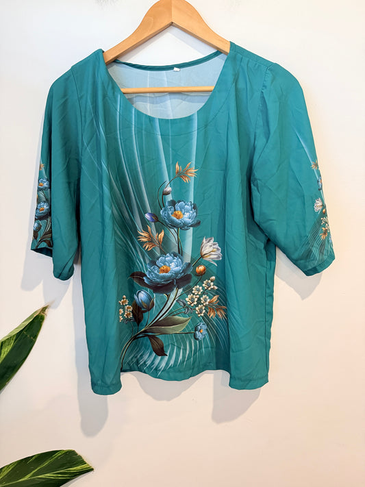Brand Unknown Loose-fit Scoop Neck Top Size 3 | U/Arm to U/Arm 53cm