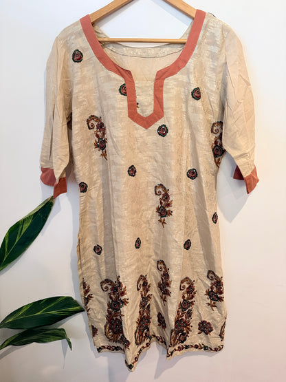 U/Arm To U/Arm 57cm Traditional Asian Kurti