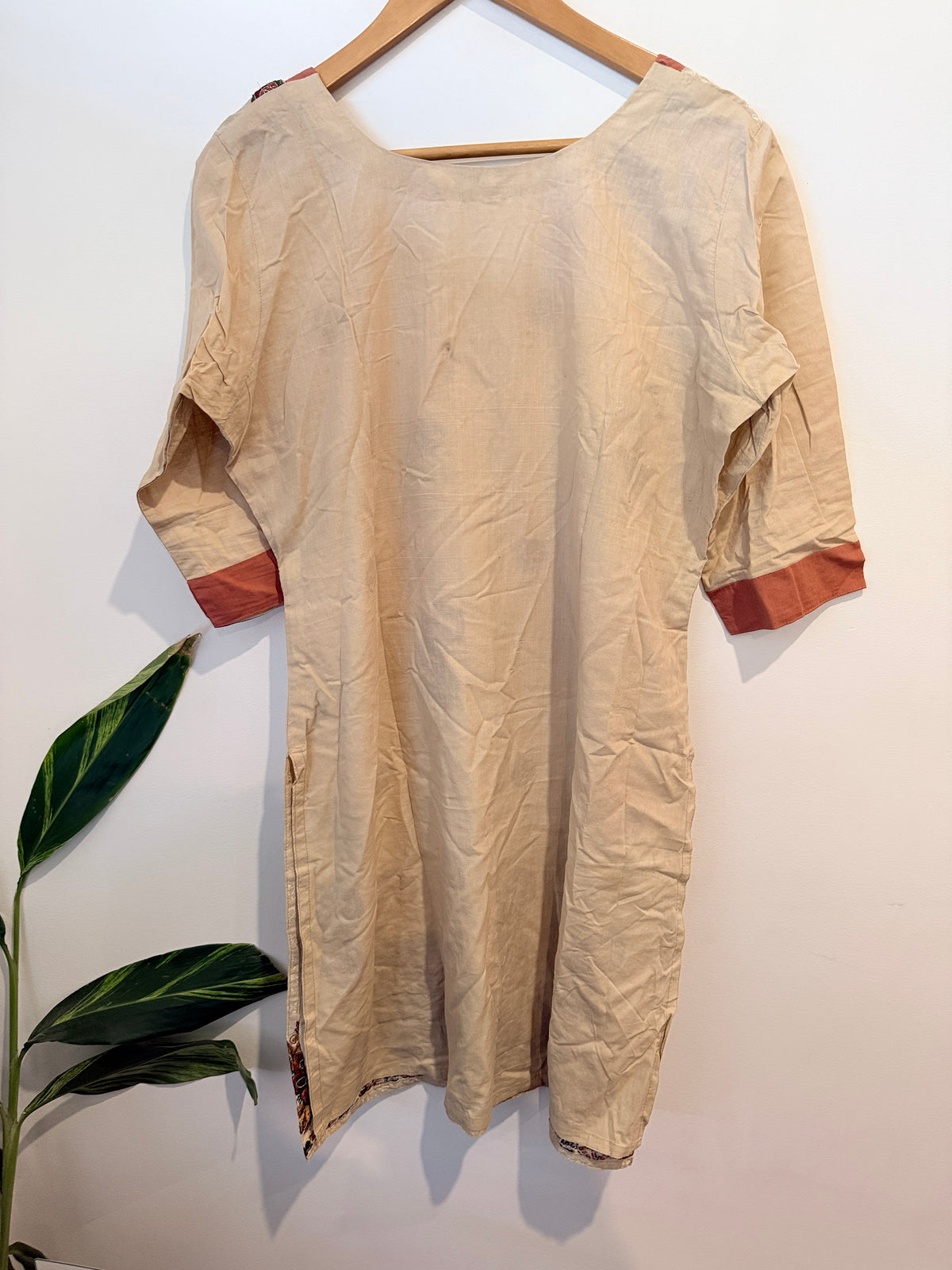 U/Arm To U/Arm 57cm Traditional Asian Kurti