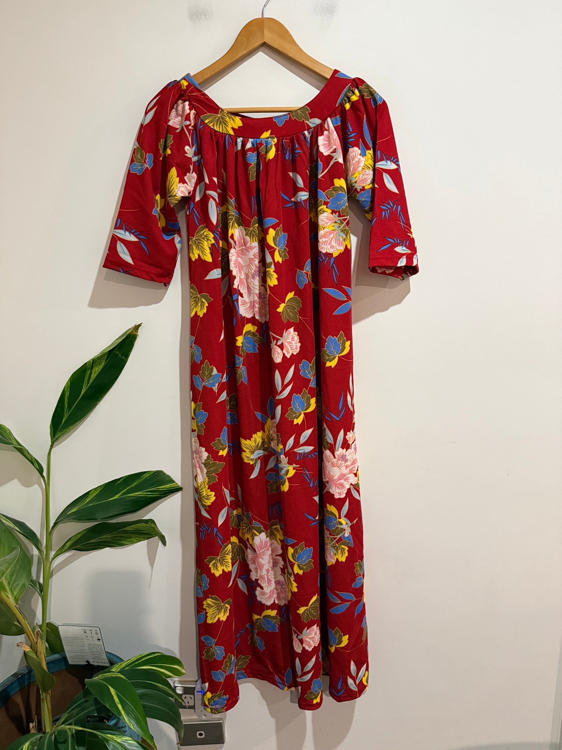 Beeta Fashion Red Floral Off-Shoulder Midi Dress Size XXL