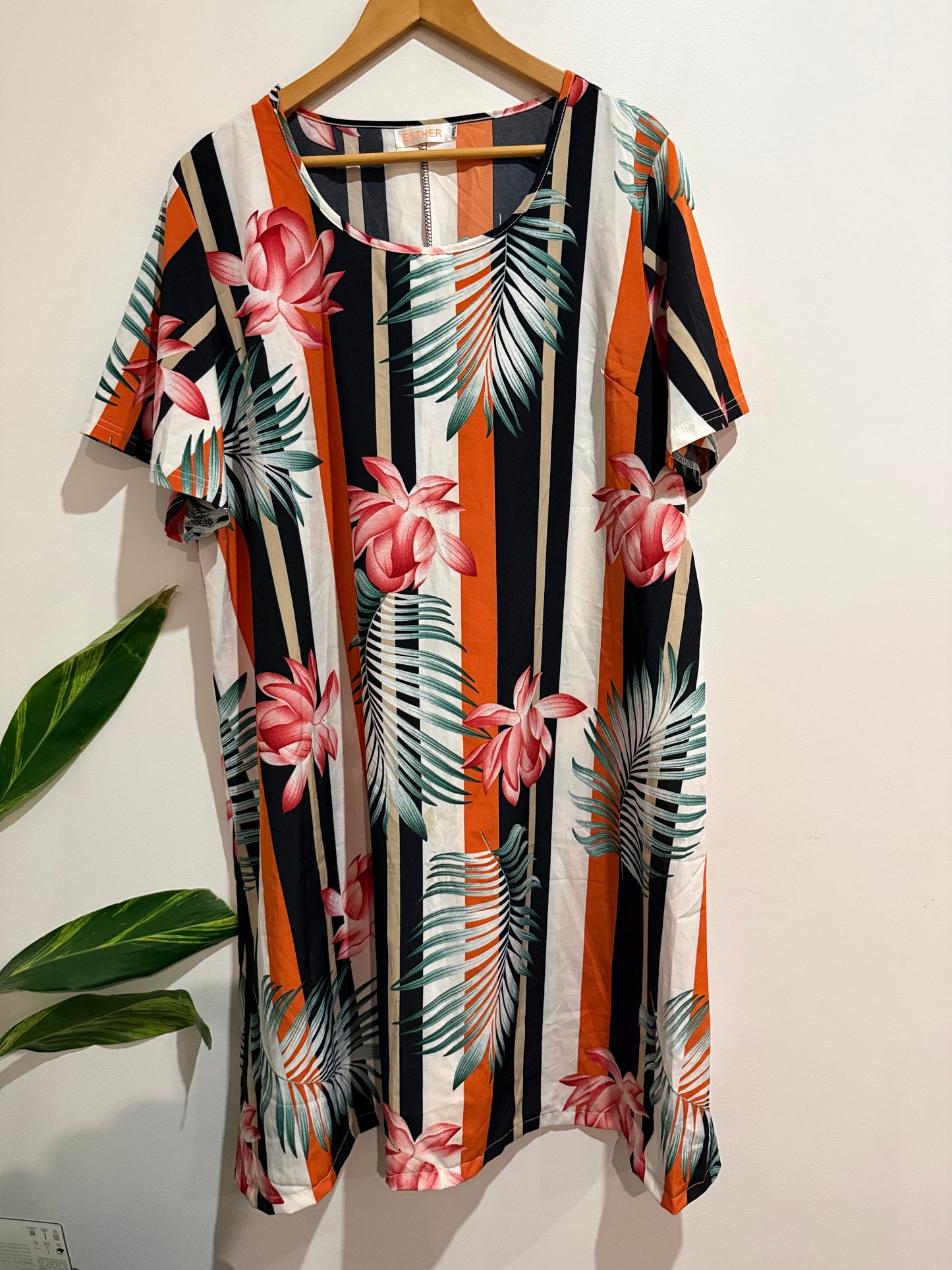Esther Tropical Stripe Print Shift Dress Size 4XL