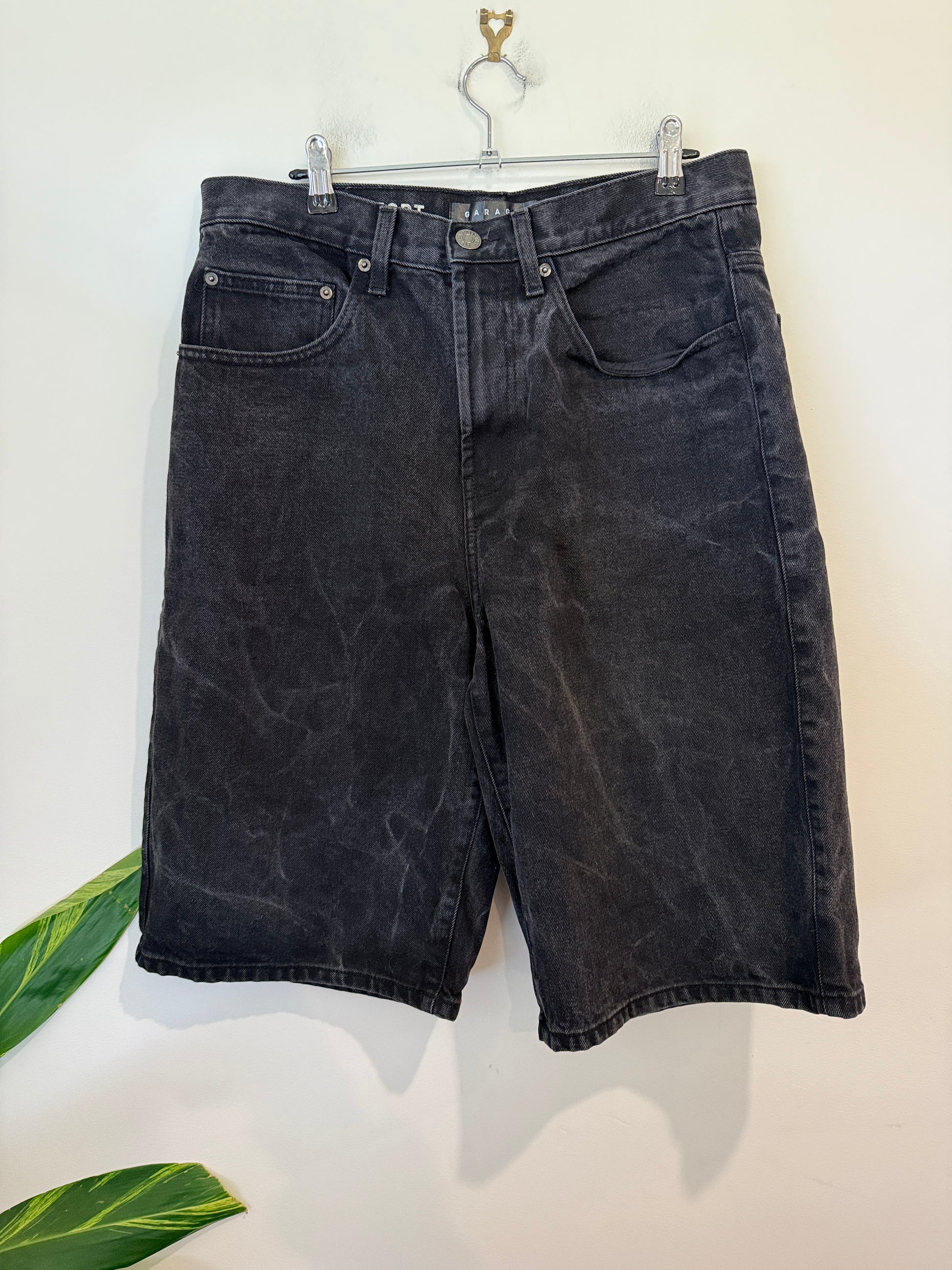 Garage Black Washed Denim Long Shorts Size 82