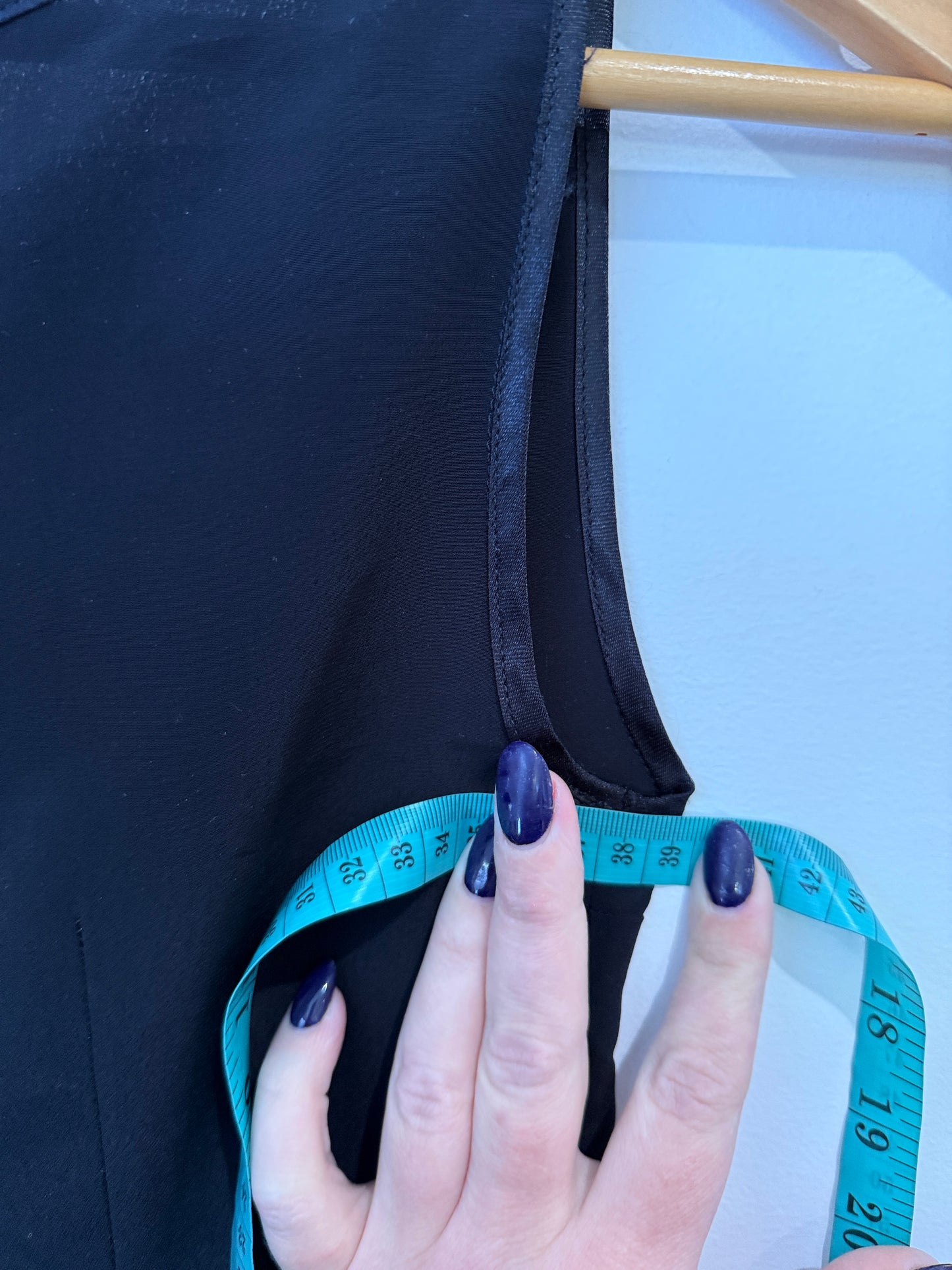 Black Sleeveless Cami Top