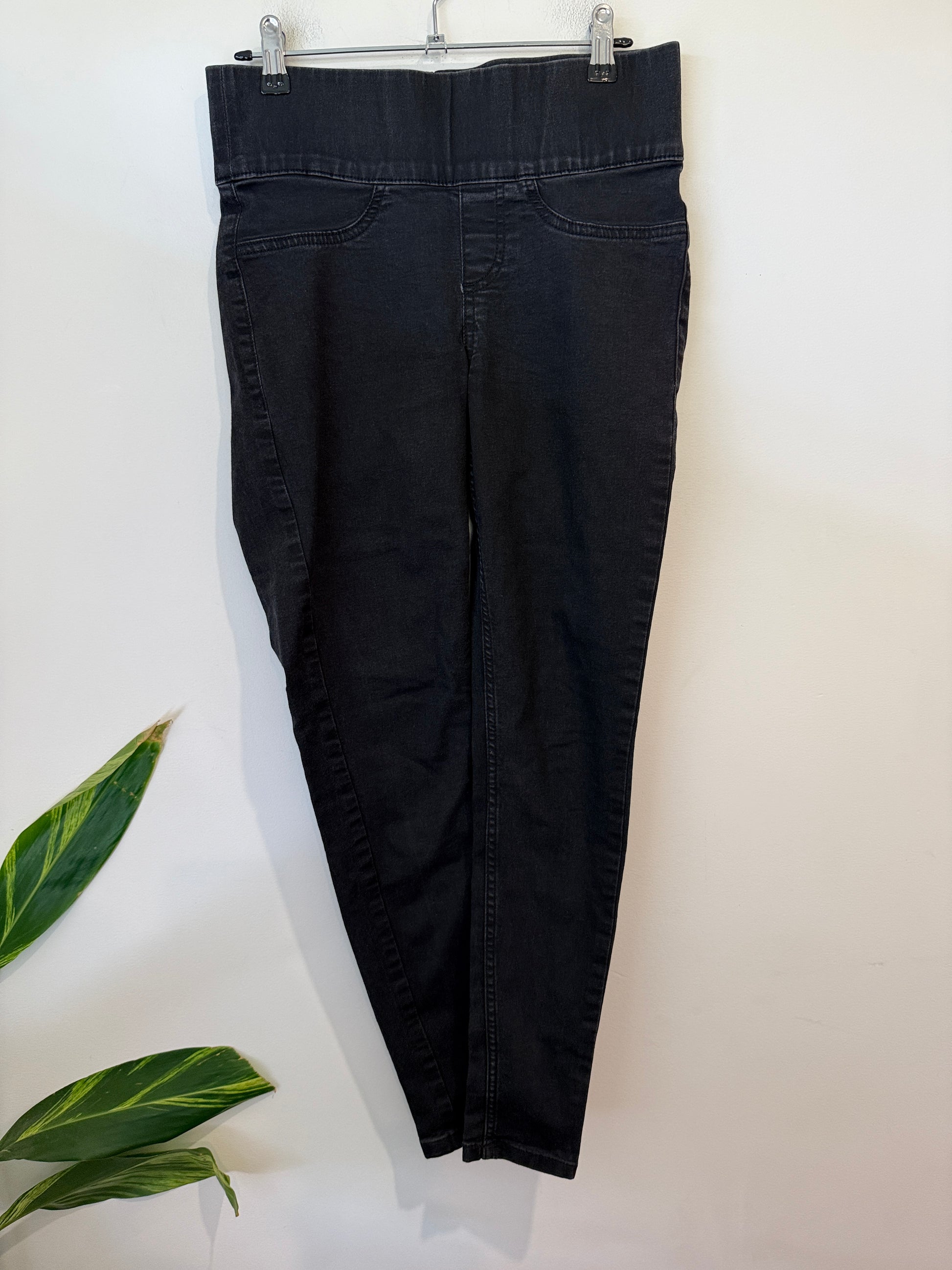 H&H Black Denim Jeggings Size 10