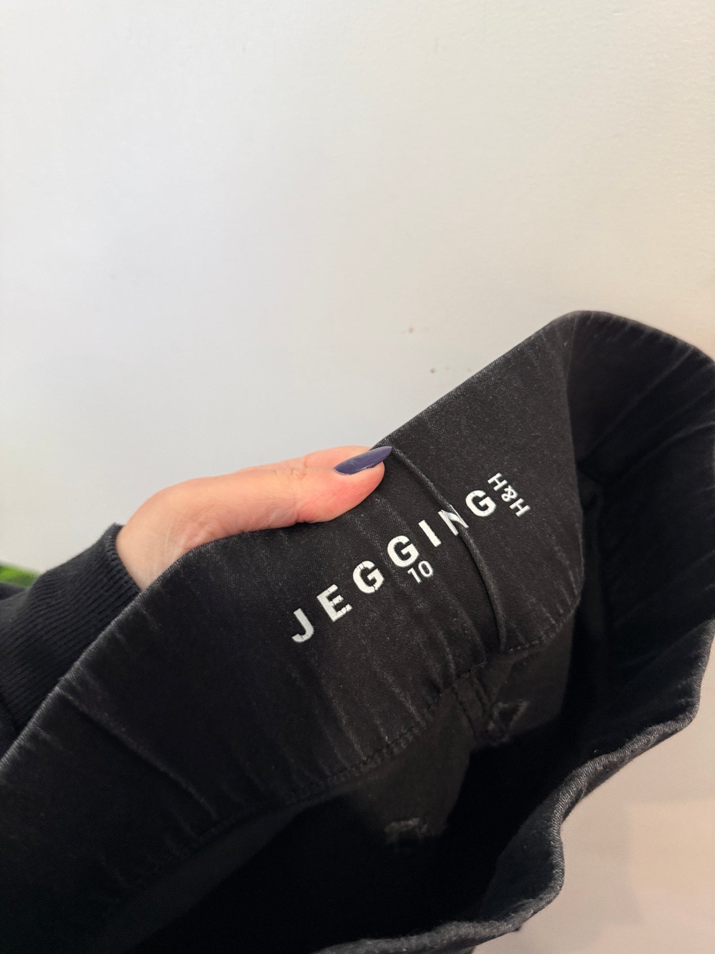 H&H Black Denim Jeggings Size 10