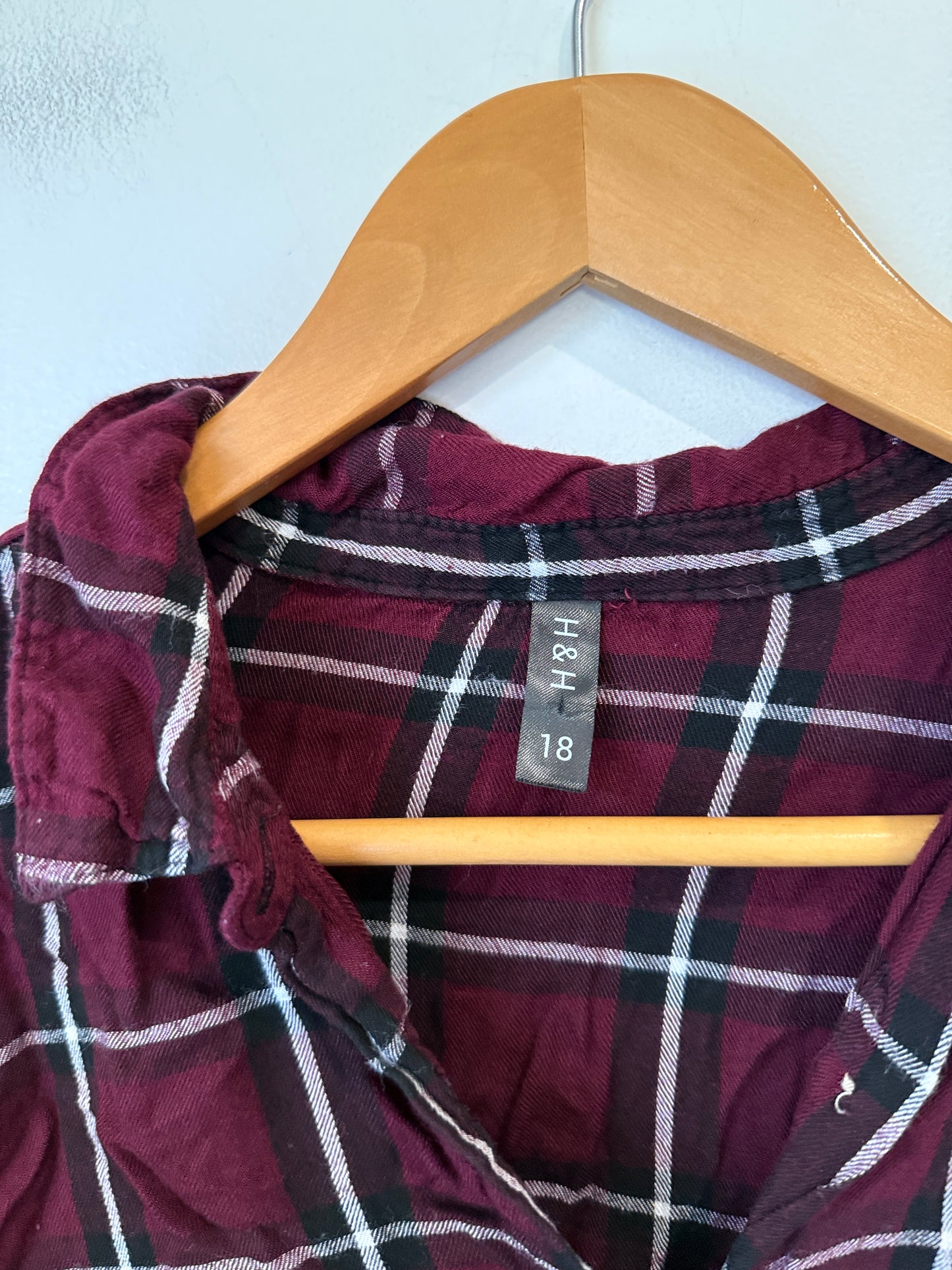 H&H Burgundy Check Flannel Shirt Size 18
