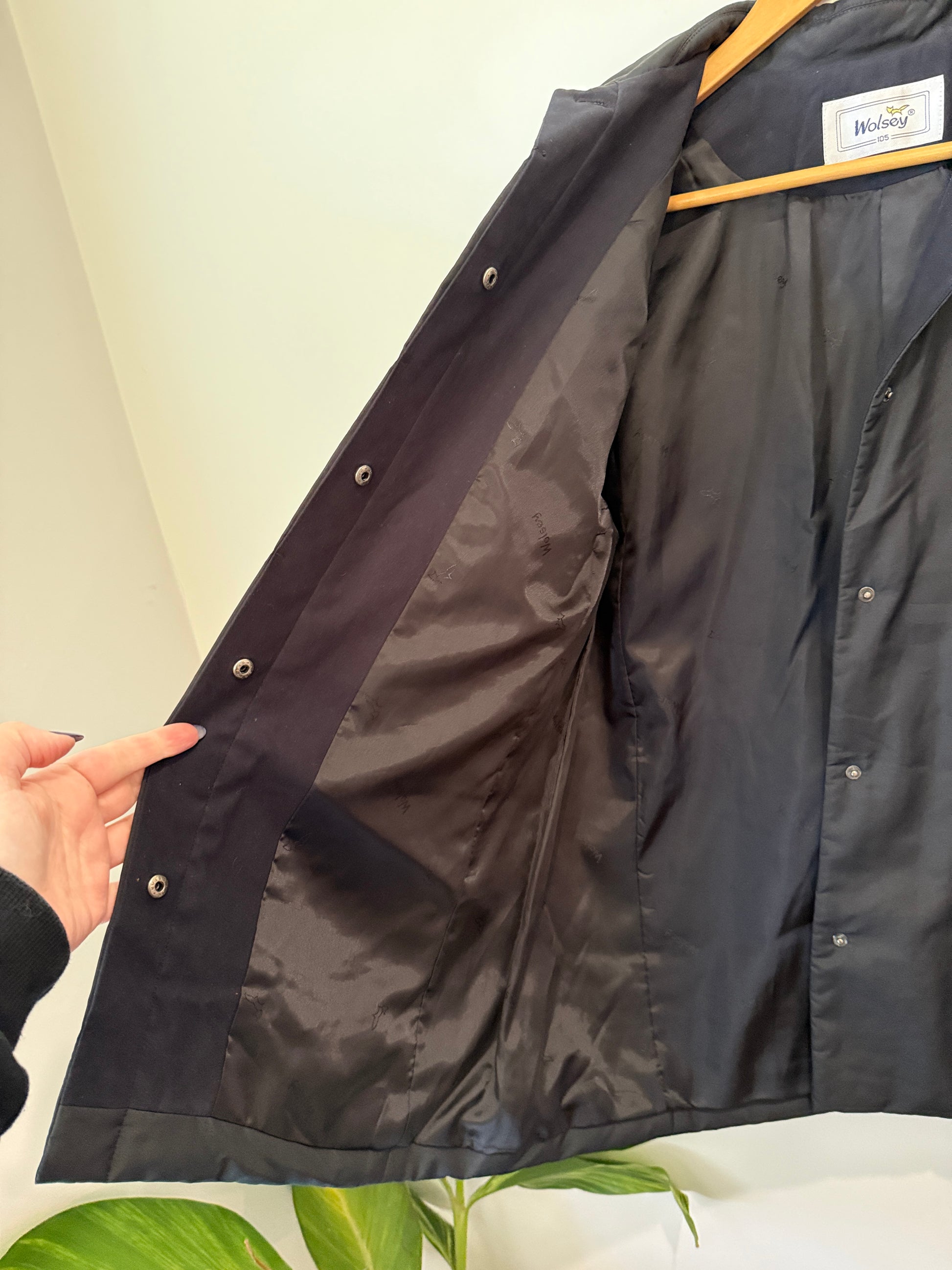 Wolsey Black Lined Jacket - 58cm u/arm